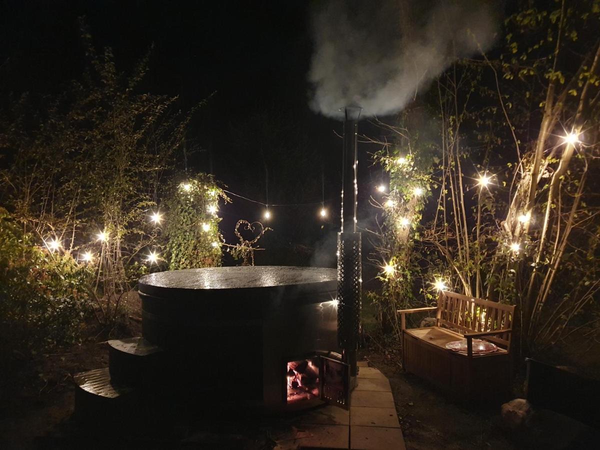 Ferienhaus Blauer See Mit Optionalem Hot-Tub Bockhorn  Eksteriør bilde